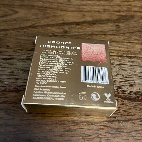BEAU BABE BEAUTY Highlighter in Bronzed - Picture 4 of 5